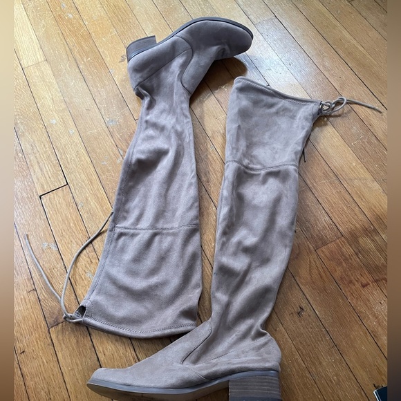 Women's Over-the-Knee Boots in gray small heel faux suede size 8.5 - Picture 2 of 12